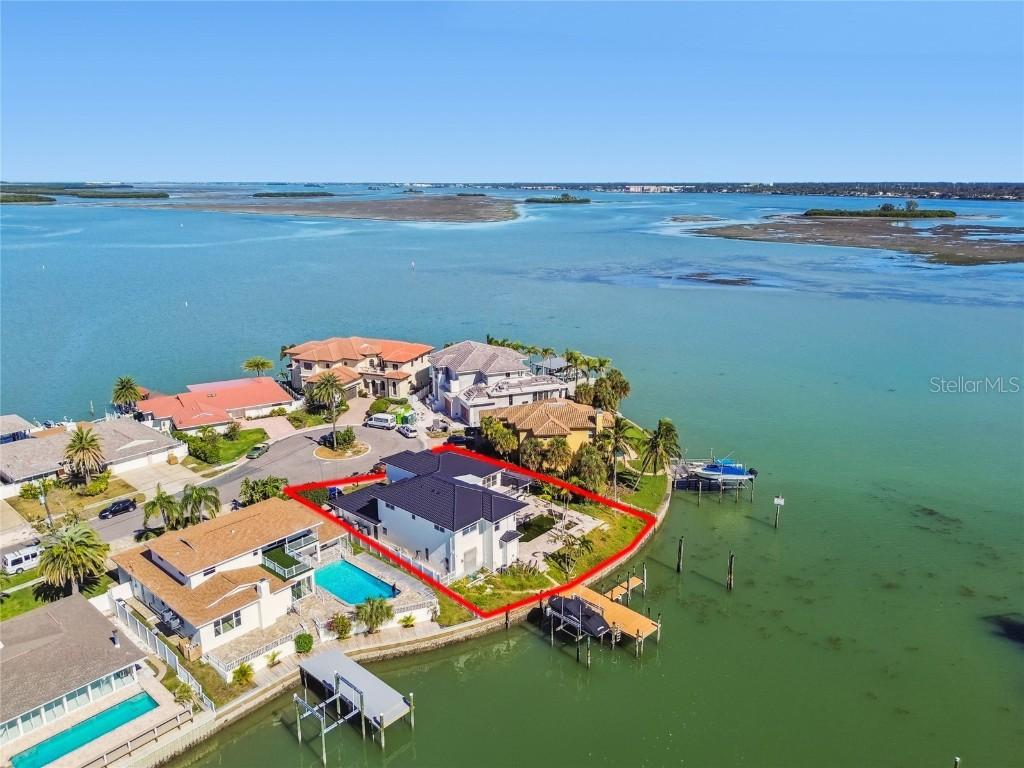 461 Palm Island, Clearwater Beach, FL 33767