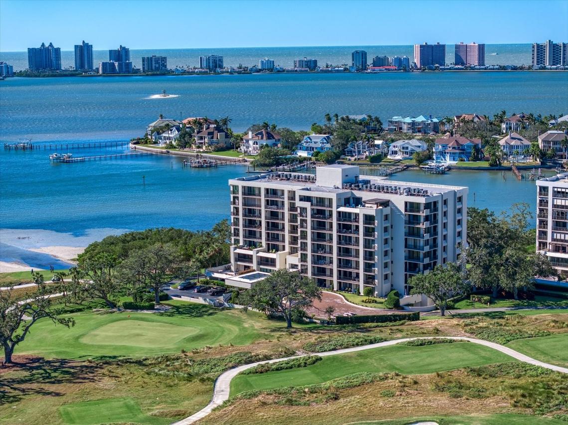 4 Belleview Blvd. #106, Belleair, FL 33756