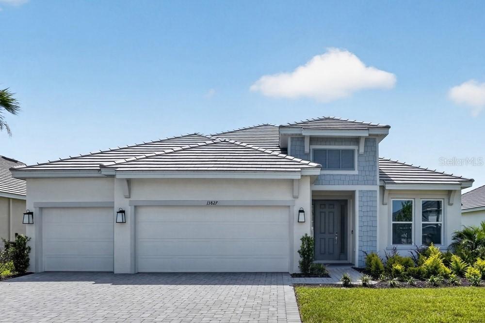 13827 Buchanan Dr., Palmetto, FL 34221