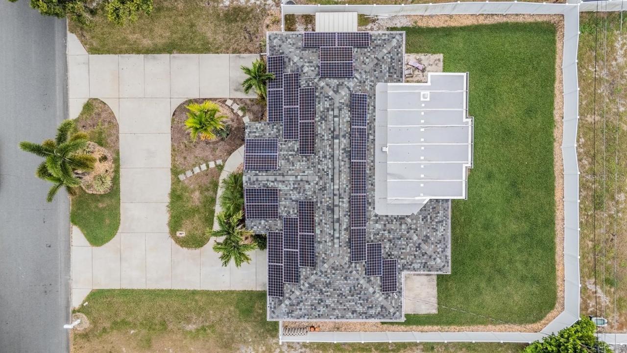 8826 109th Ln., Seminole, FL 33772