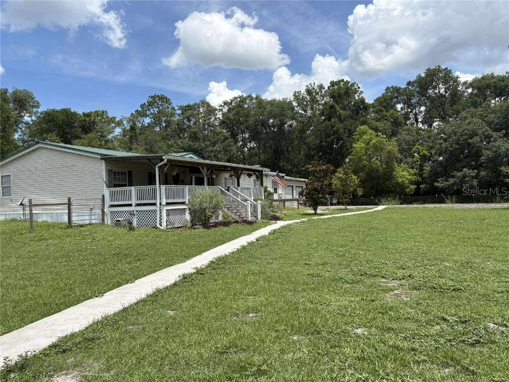 876 Menton Rd., Pierson, FL 32180