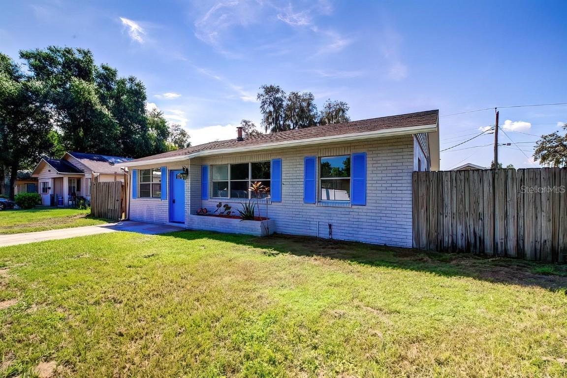 2107 Monticello Ave., Lakeland, FL 33801