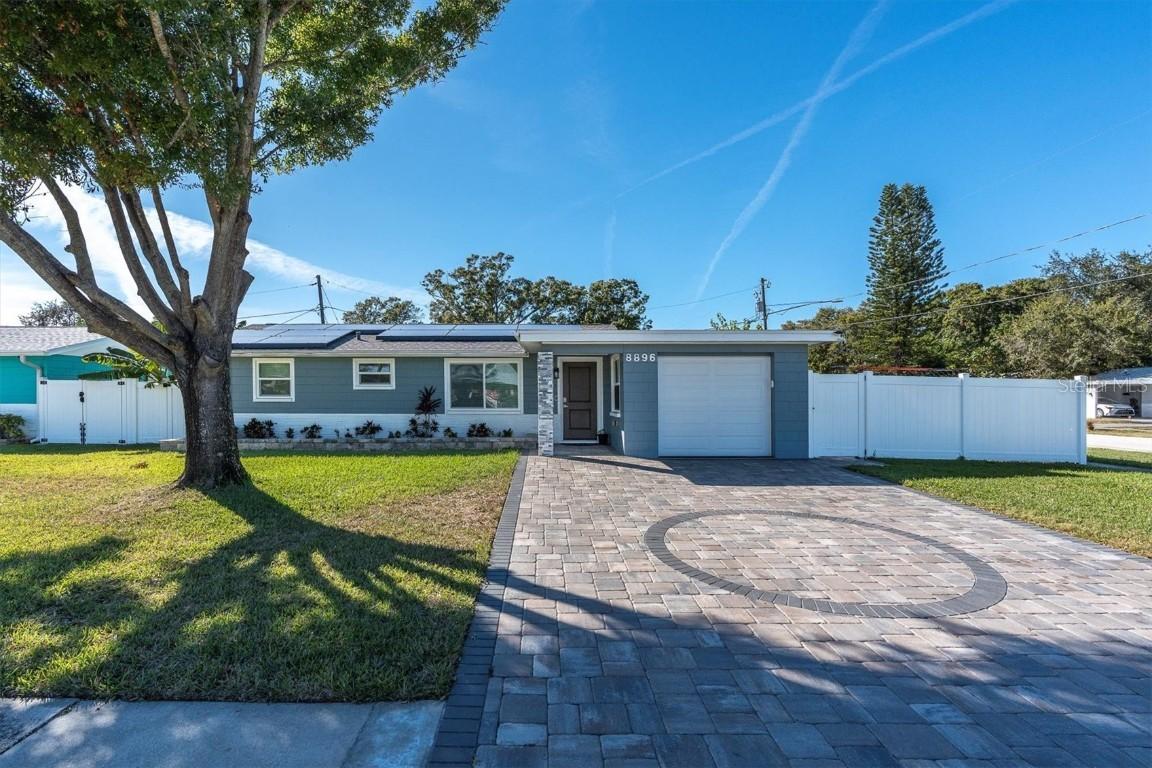8896 55th St., Pinellas Park, FL 33782
