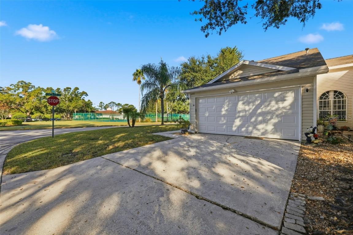 21425 Clubside Loop, Lutz, FL 33549
