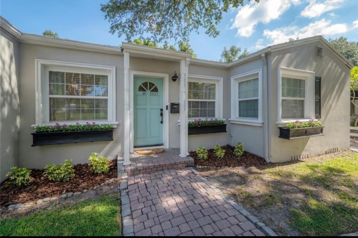 2937 W Coachman Ave., Tampa, FL 33611