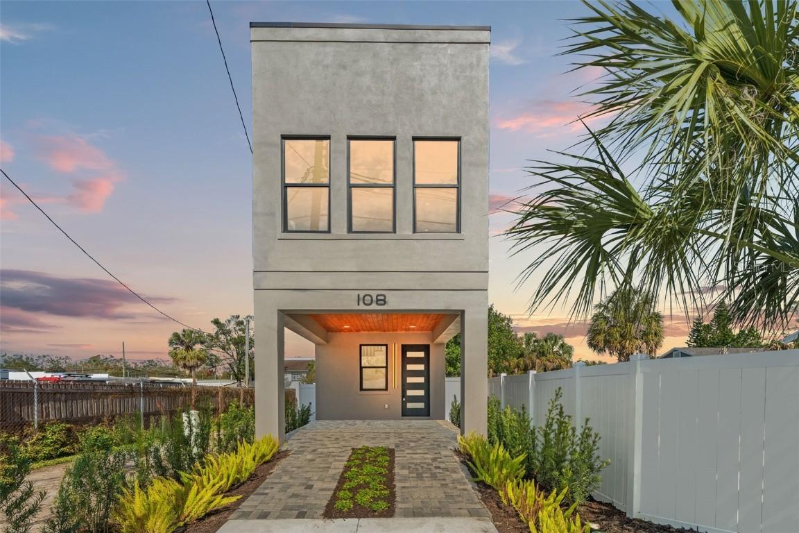 108 E Chelsea St., Tampa, FL 33603