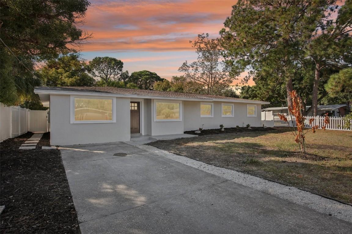 4116 W Iowa Ave., Tampa, FL 33616