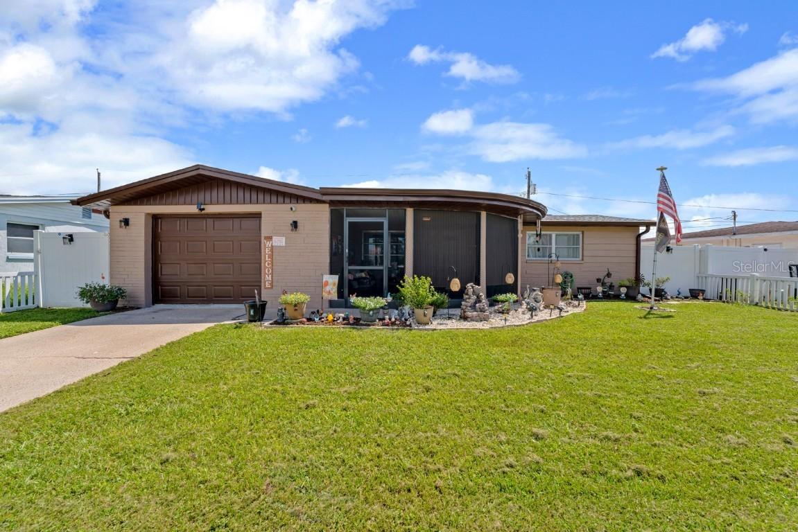 2152 Arcadia Rd., Holiday, FL 34690