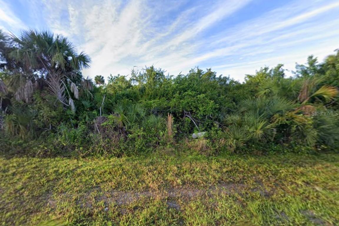 9439 Portillo Ave., Englewood, FL 34224