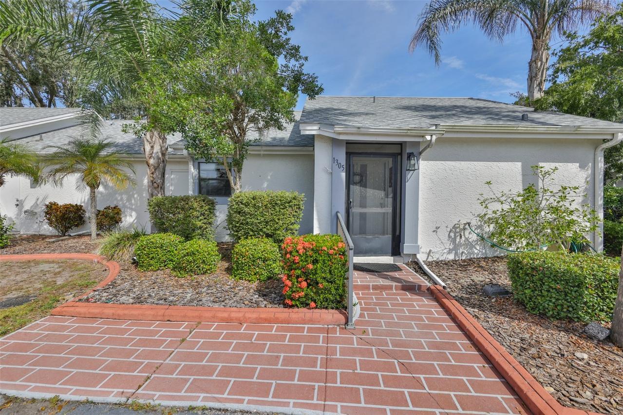 1305 Spry Ct., Sun City Center, FL 33573