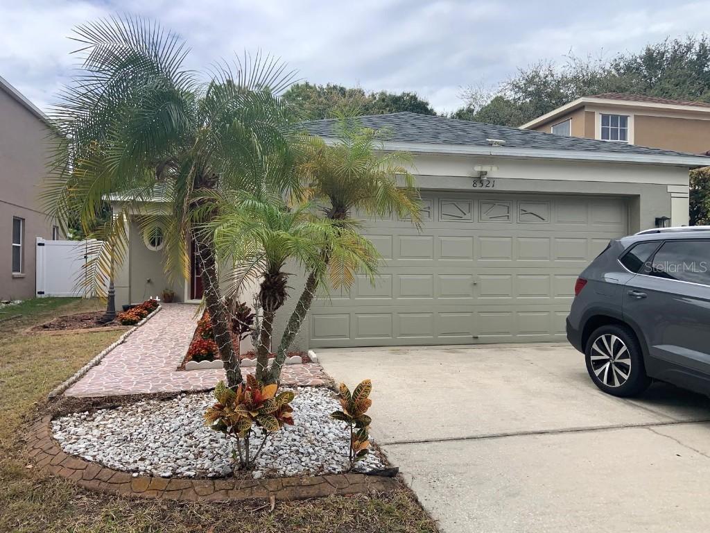 8521 Quarter Horse Dr., Riverview, FL 33578