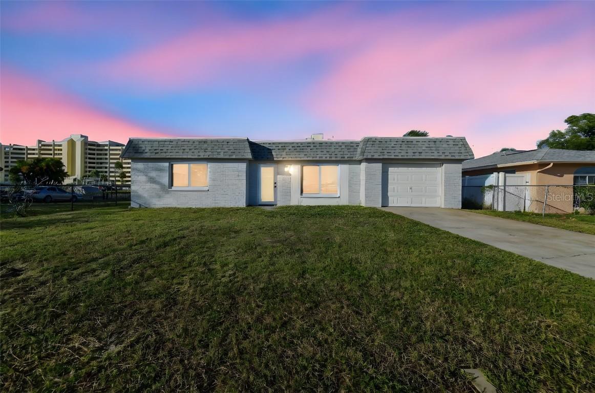 6009 Beverly Dr., Hudson, FL 34667