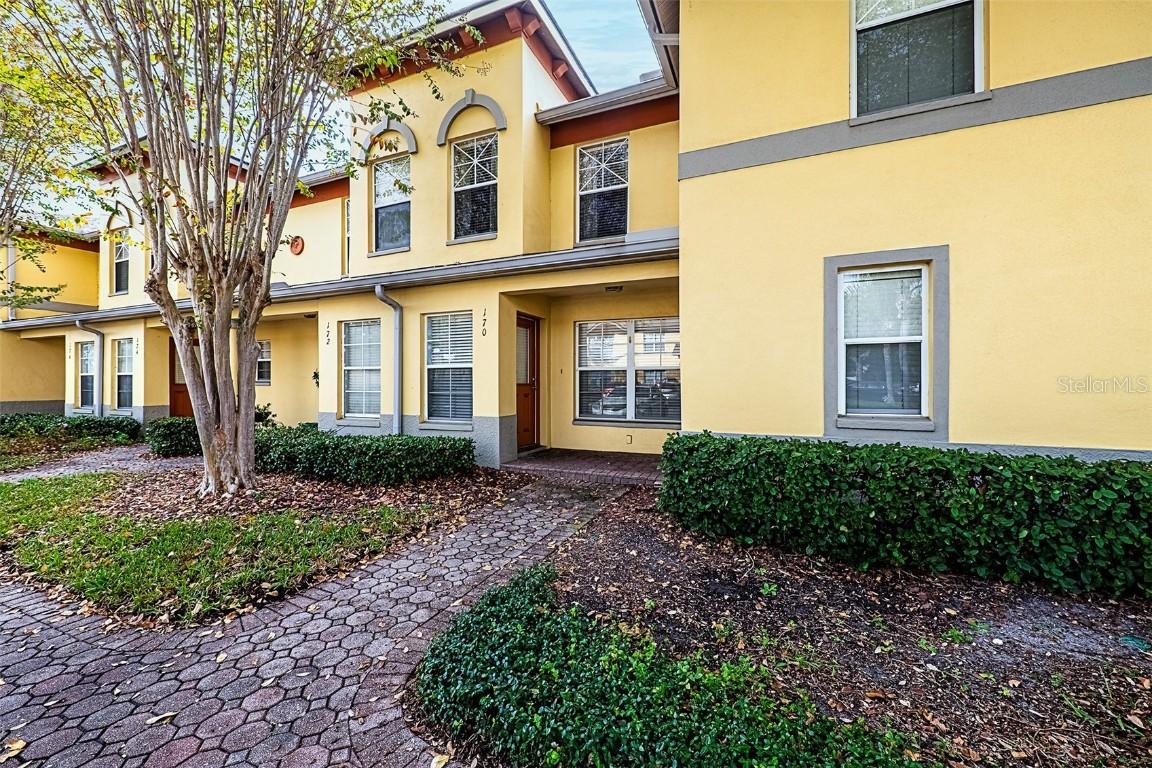 170 Coquina Bay Dr., St Petersburg, FL 33705