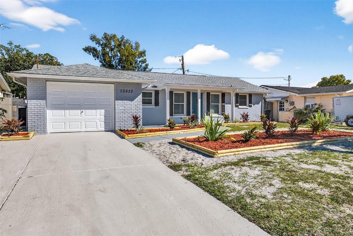 10822 Lyndale Ave., Port Richey, FL 34668