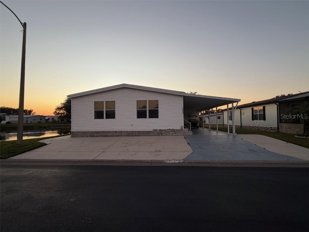 3045 Shady Creek Dr., Wesley Chapel, FL 33543