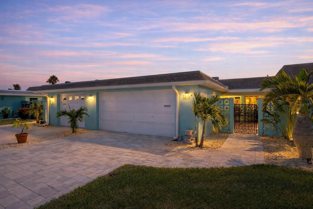 328 Boca Ciega Point Blvd. #804, St Petersburg, FL 33708