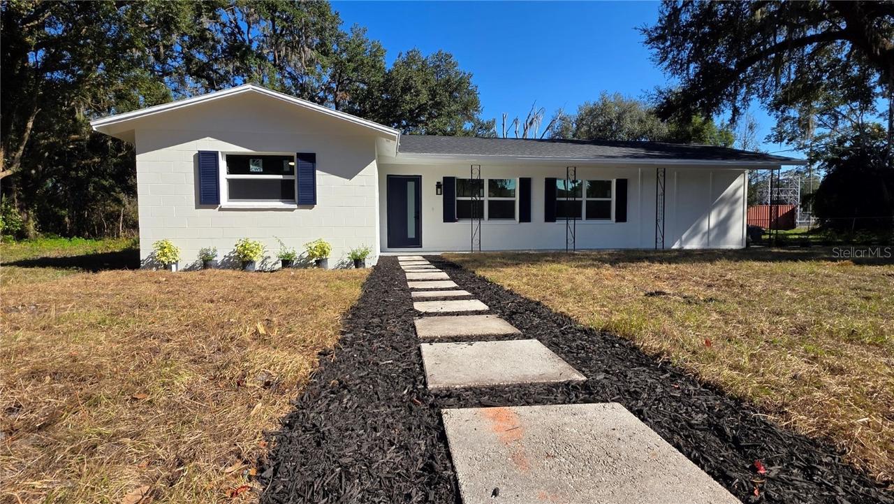 14646 15th St., Dade City, FL 33523