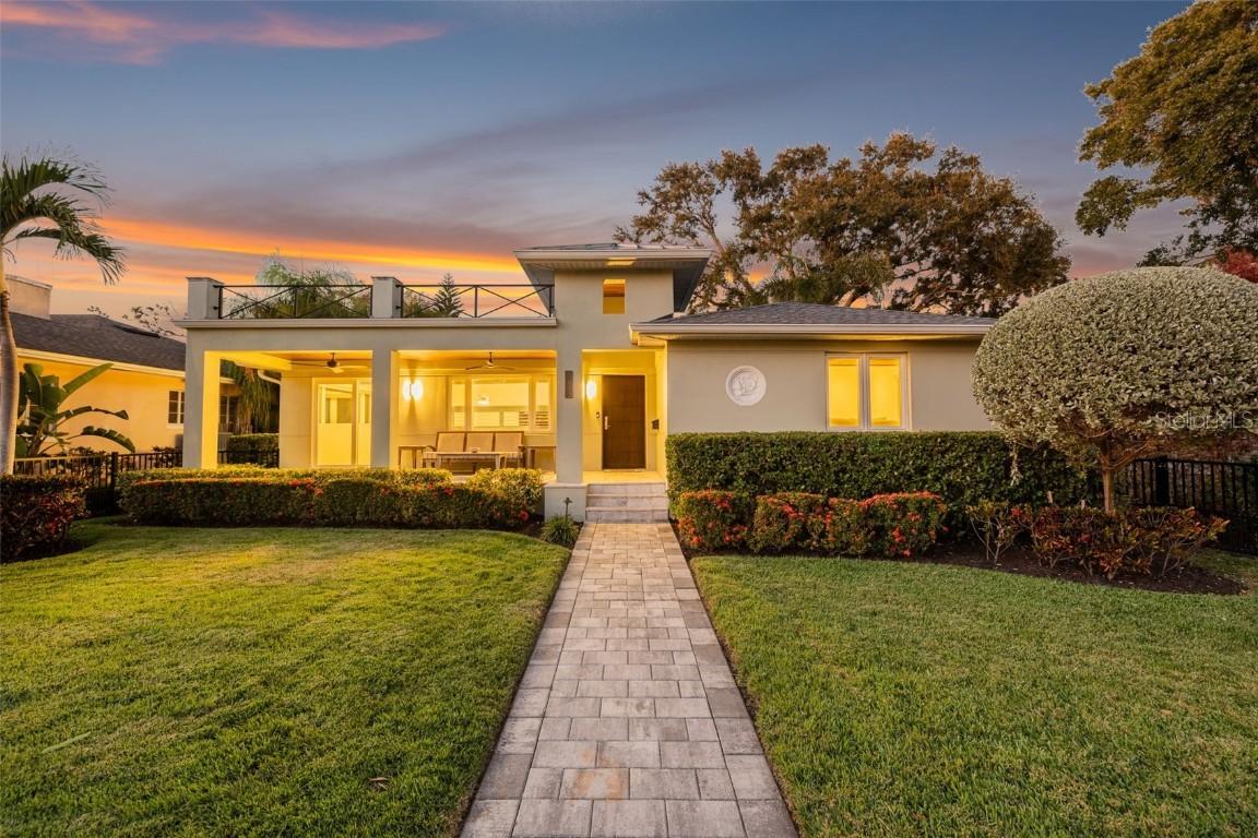 615 15th Ave., St Petersburg, FL 33704