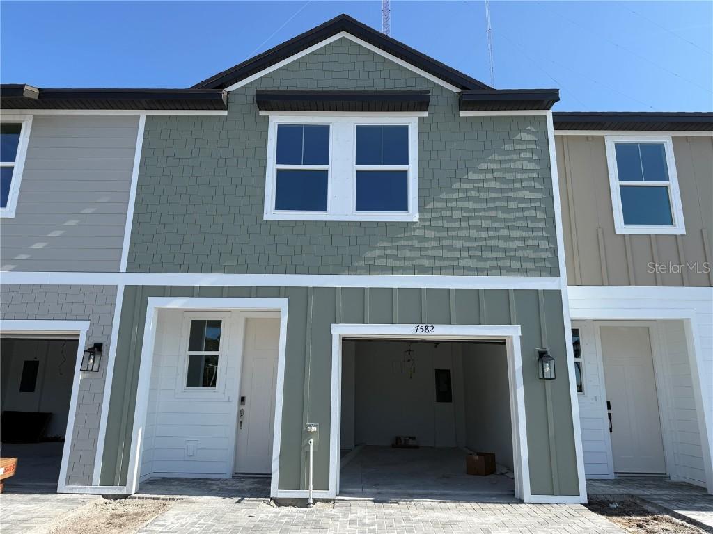 7582 Deer Valley Circle, Tampa, FL 33635