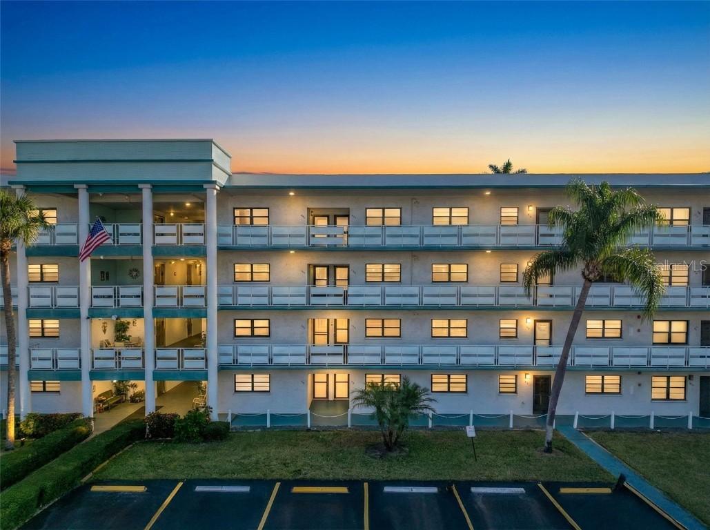 5970 80th Street North St. #206, St Petersburg, FL 33709