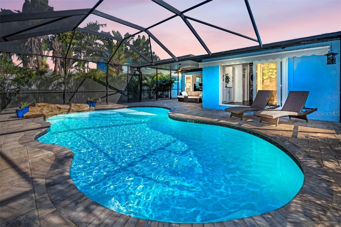 557 77th Ave., St Pete Beach, FL 33706