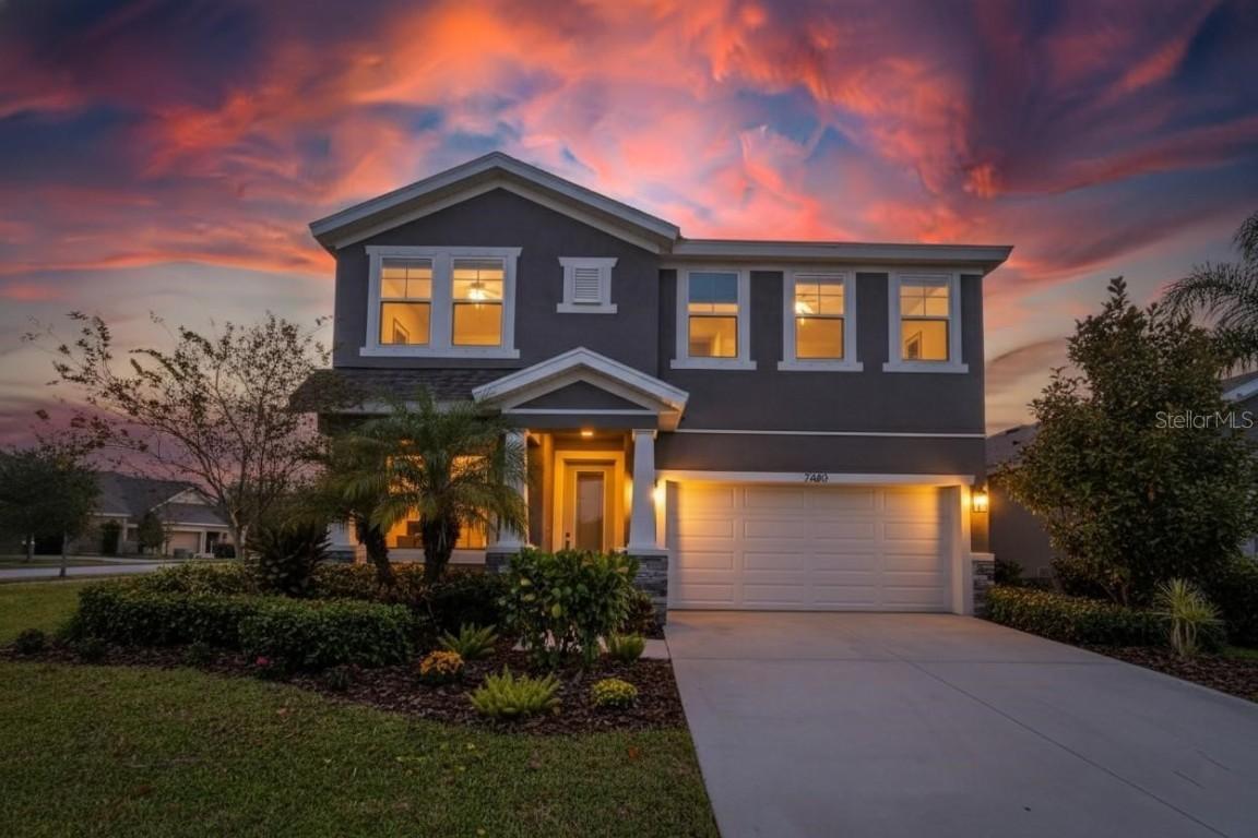 7402 Futura Pl., Apollo Beach, FL 33572