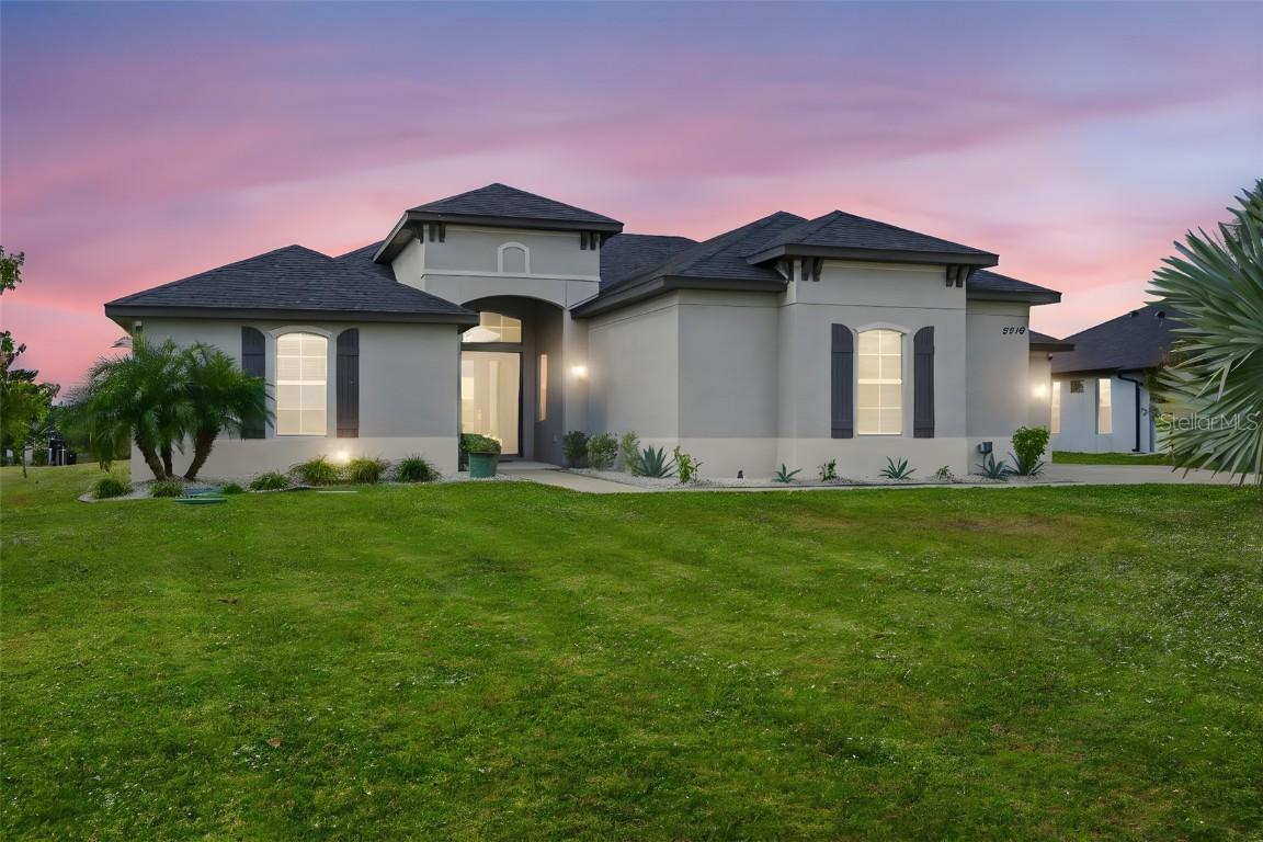 5218 Lake Venice Dr., Wimauma, FL 33598