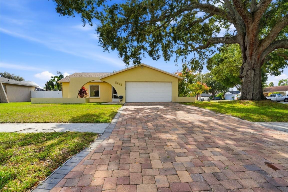 5425 Pentail Cir., Tampa, FL 33625