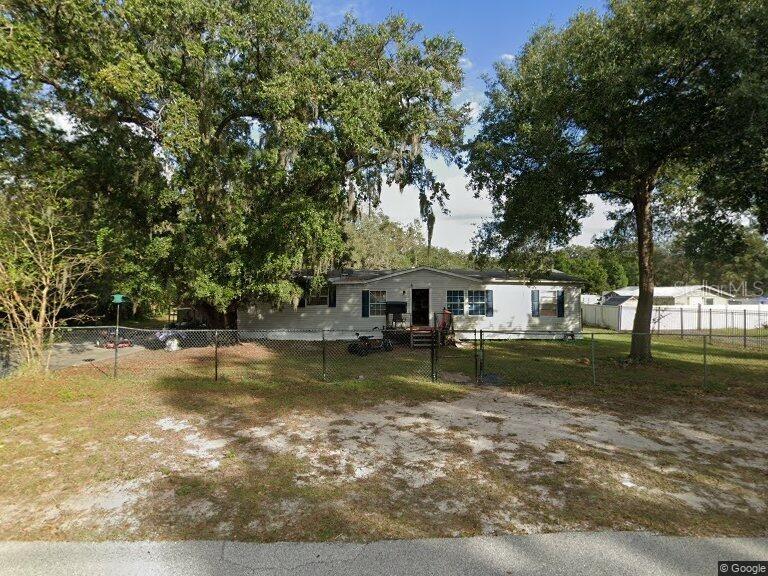 14905 N 24th St., Lutz, FL 33549