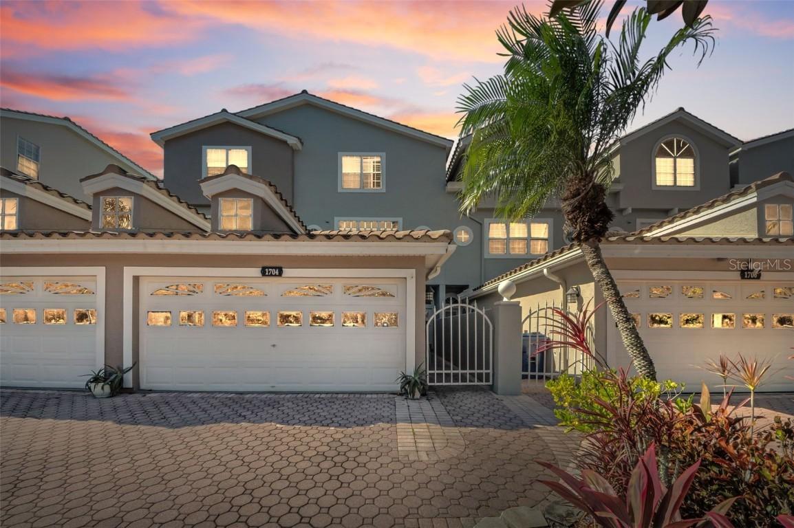 1704 Lago Vista Blvd., Palm Harbor, FL 34685