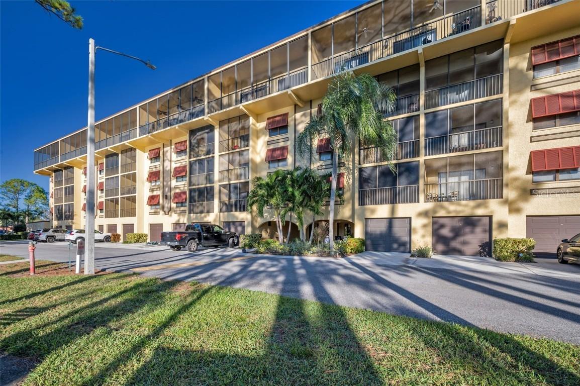 5775 Park St. #211, St Petersburg, FL 33709