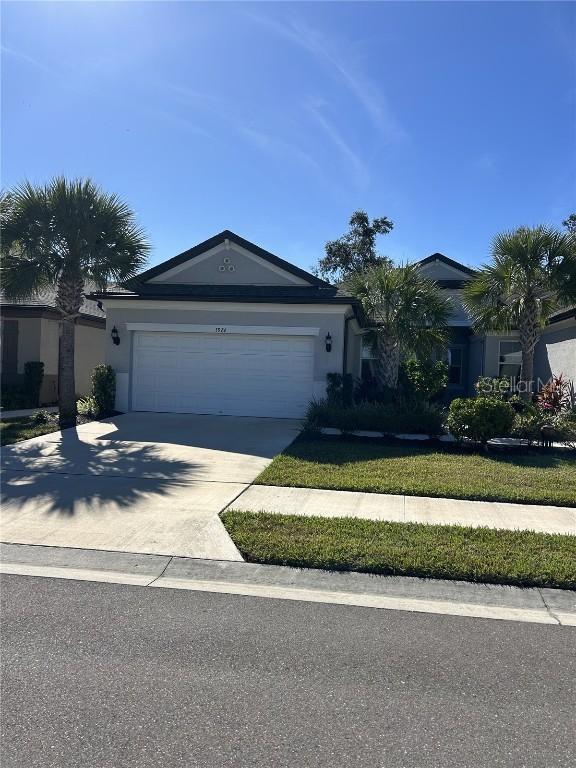 5986 Fiore Dr., Bradenton, FL 34208