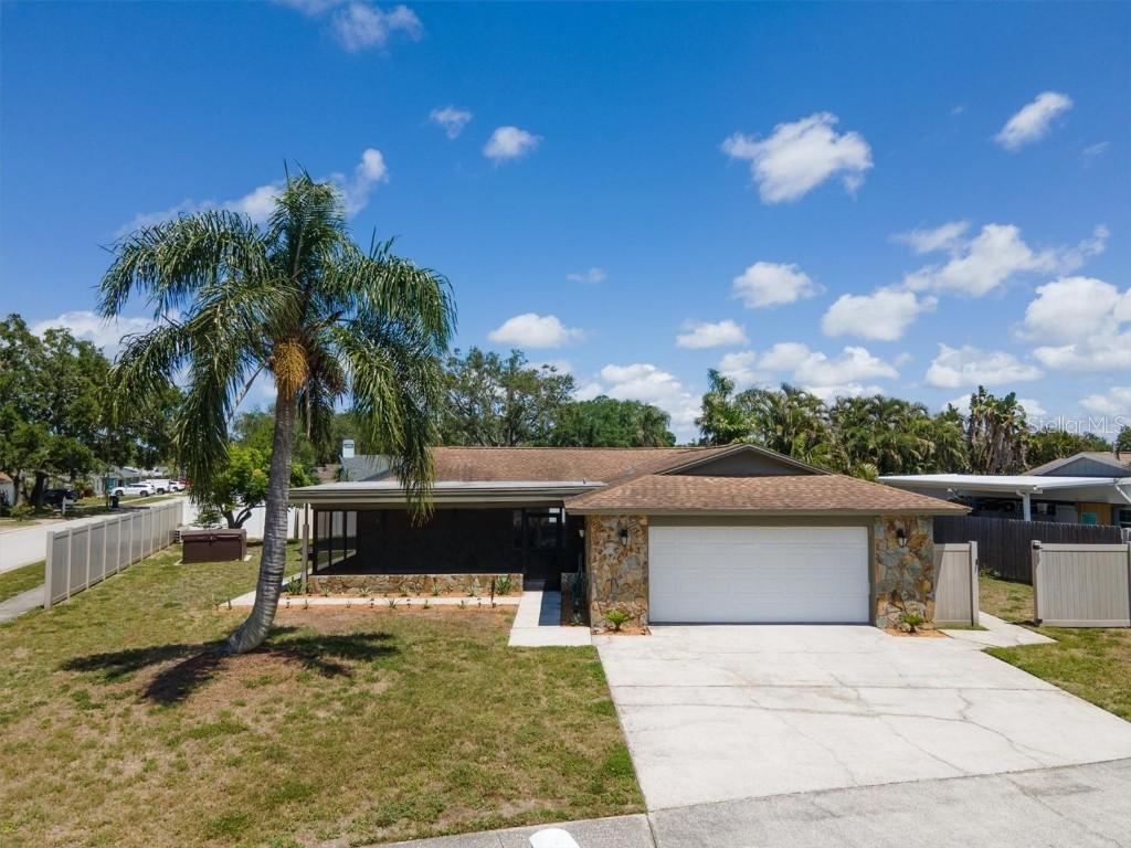 11797 David Ct., Largo, FL 33778