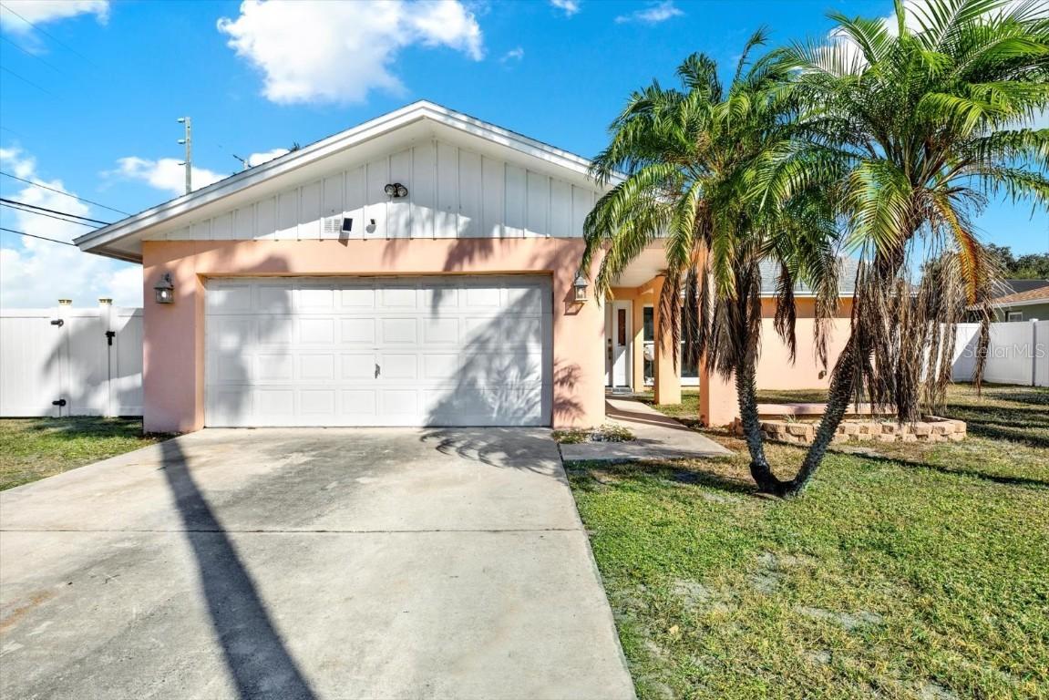 13697 San Rafael Dr., Largo, FL 33774