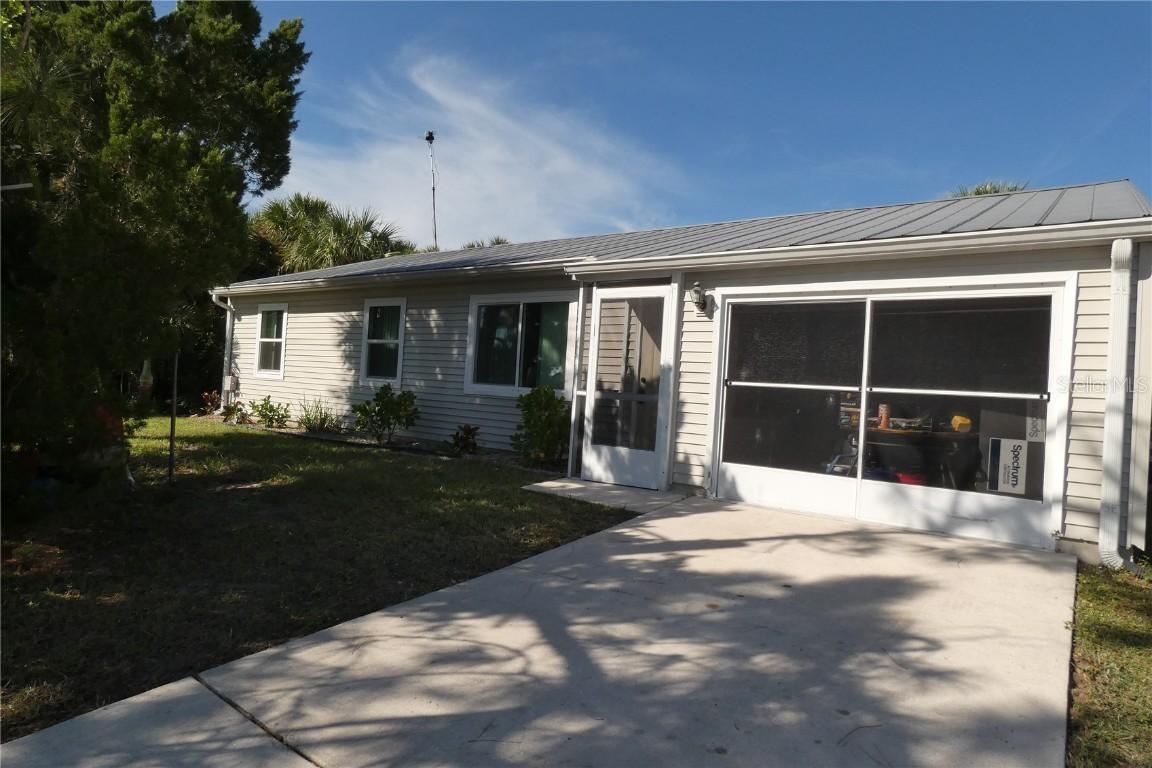 18651 Ayrshire Cir., Port Charlotte, FL 33948