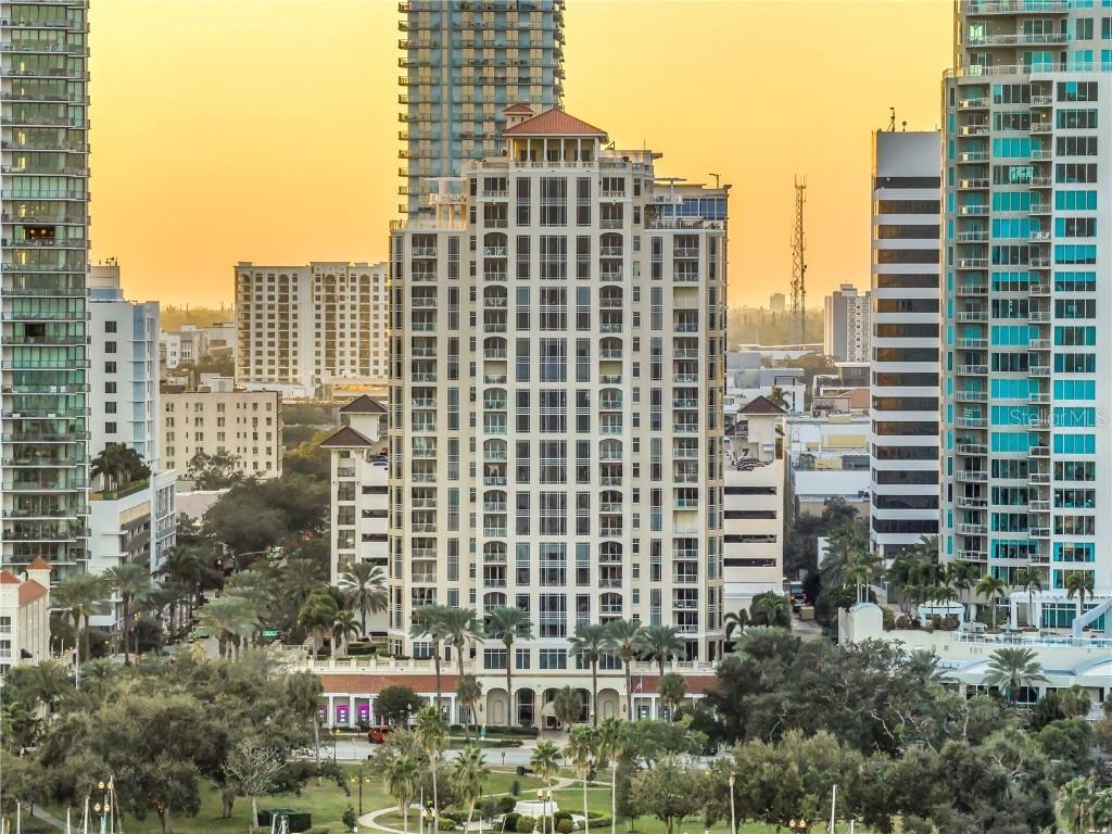 100 Beach Dr. #1803, St Petersburg, FL 33701