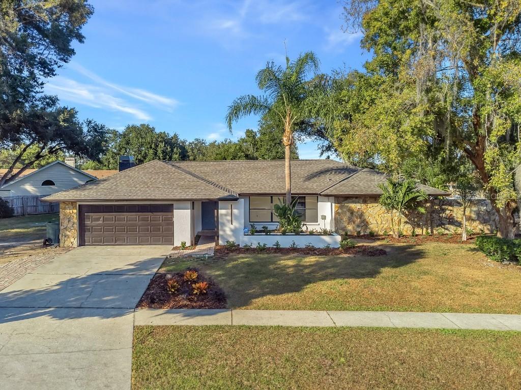 602 Penn National Rd., Seffner, FL 33584