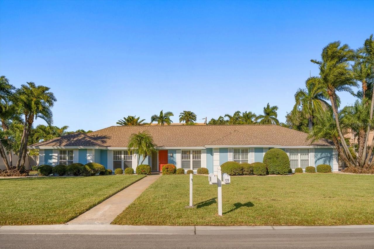 119 13th St., Belleair Beach, FL 33786