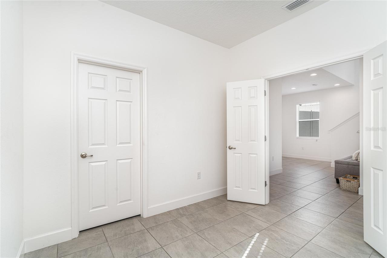 5653 Del Coronado Dr., Apollo Beach, FL 33572