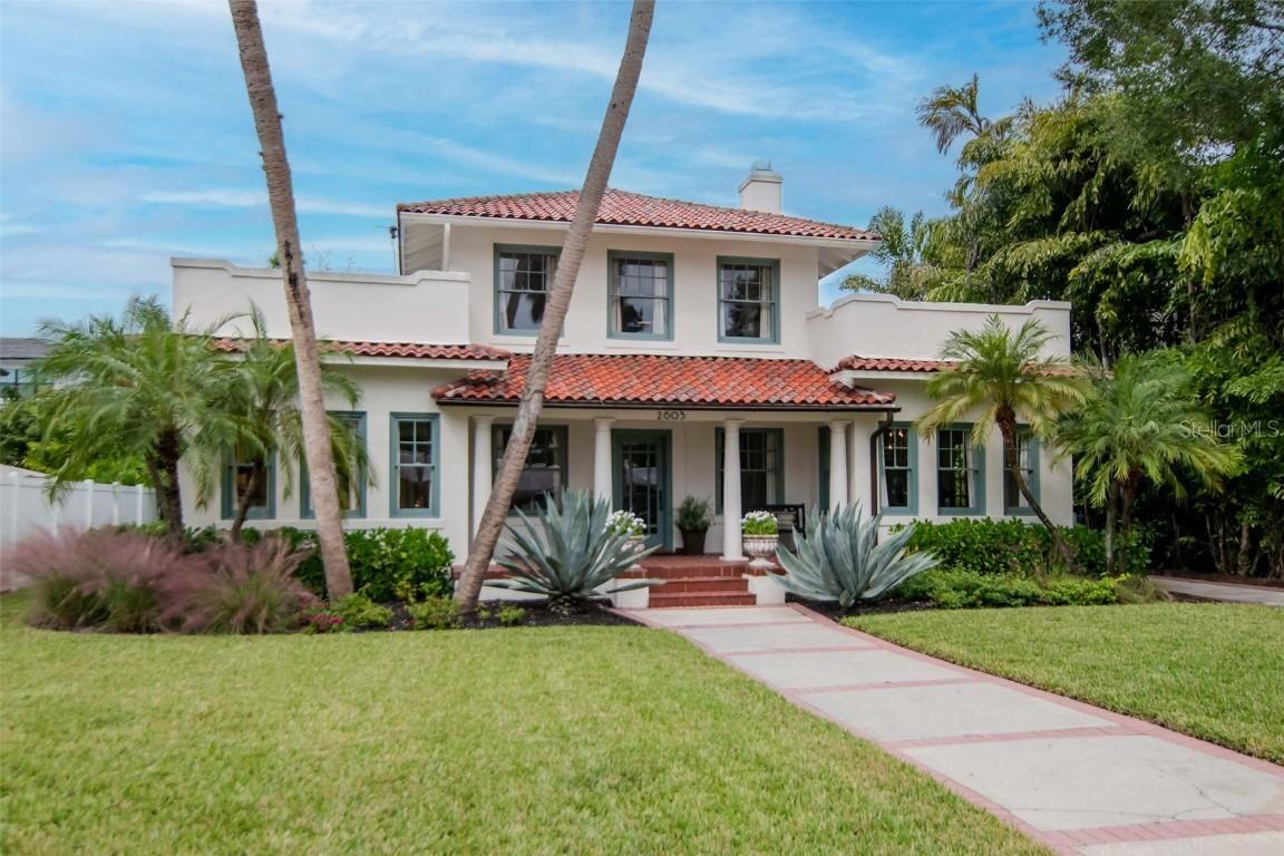 2605 S Hawthorne Cir., Tampa, FL 33629