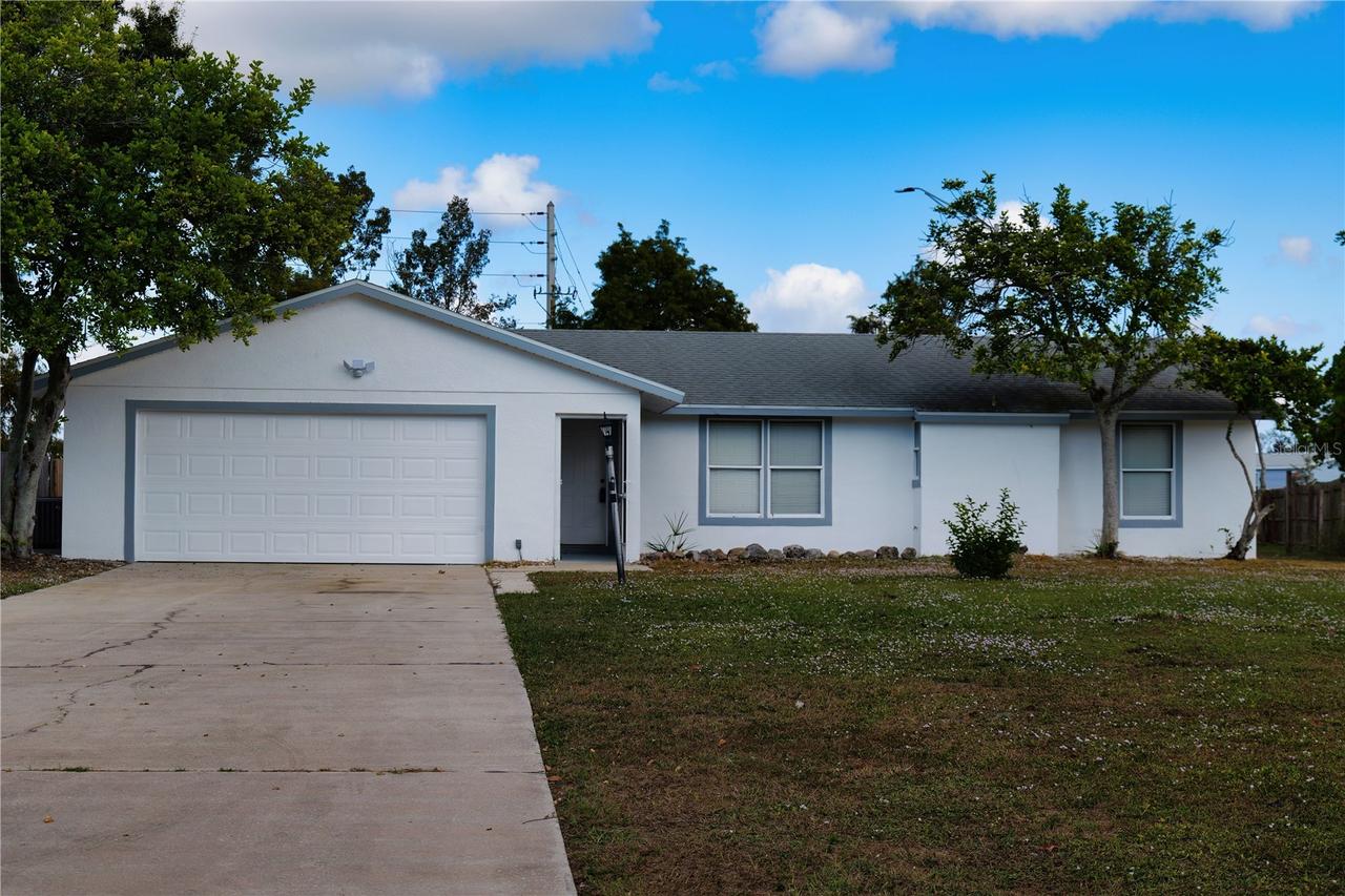 2981 N Lockwood Meadows Blvd., Sarasota, FL 34234