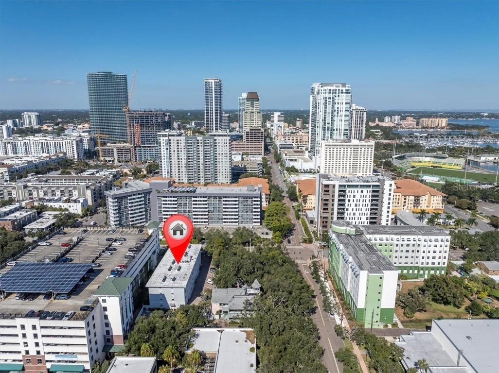 210 5th Ave. #402, St Petersburg, FL 33701