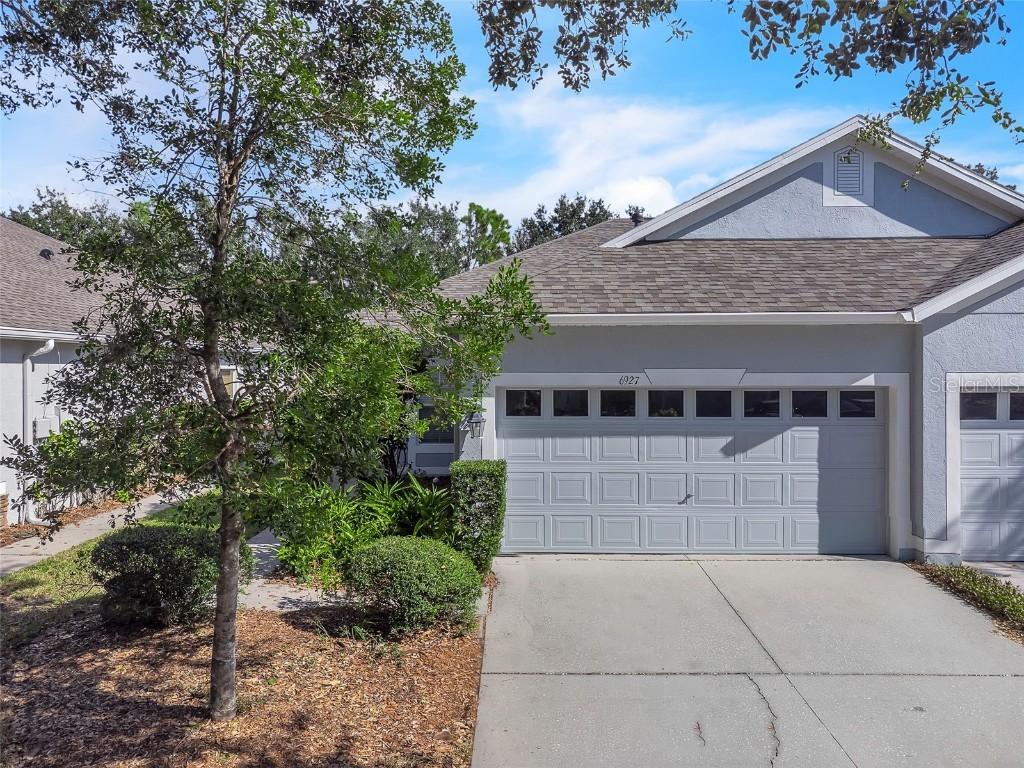 6927 Surrey Hill Pl., Apollo Beach, FL 33572