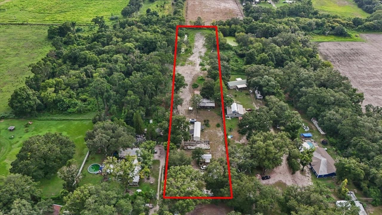 2102 Sydney Dover Rd., Dover, FL 33527