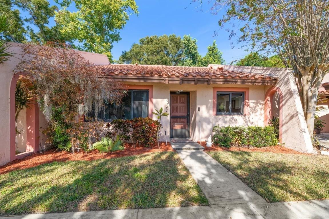 9747 86th Ave., Seminole, FL 33777