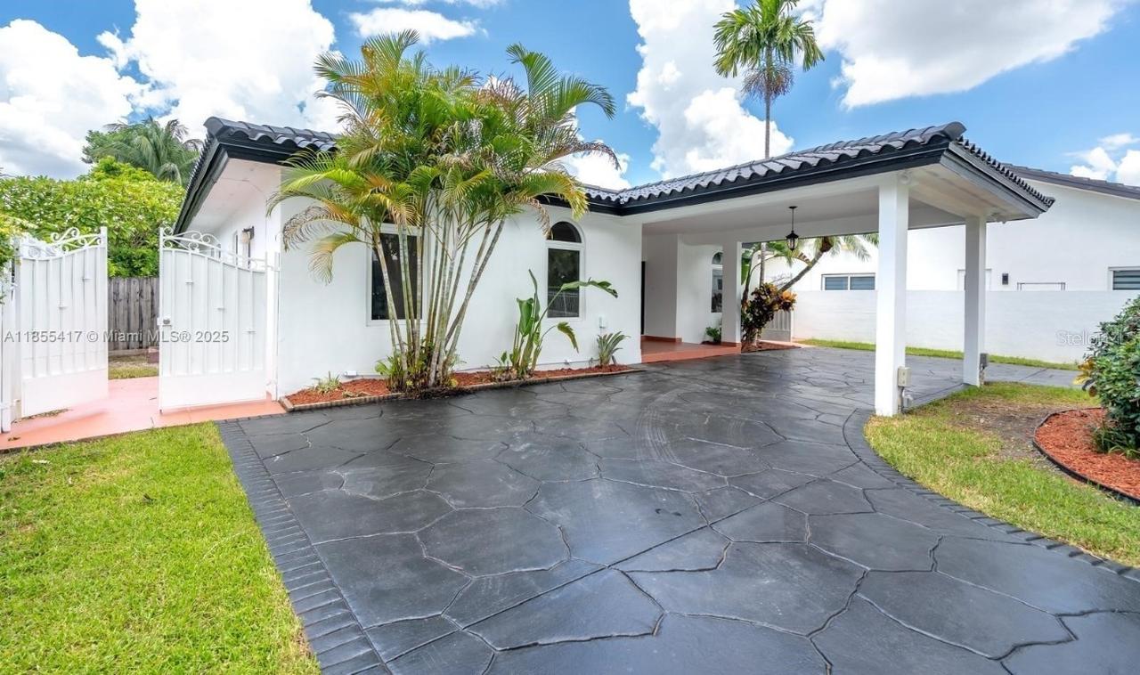 2810 SW 114th Ave., Miami, FL 33165