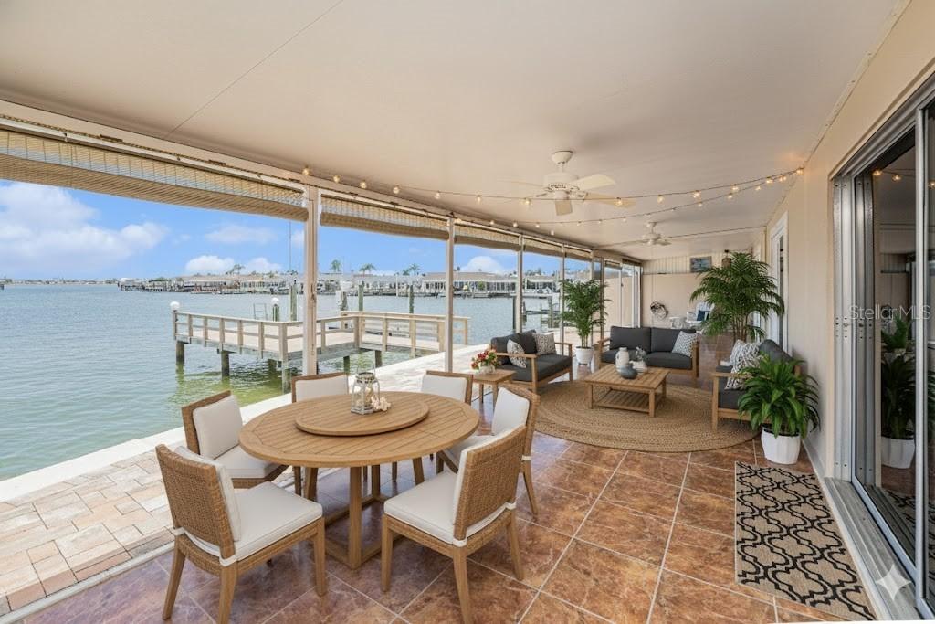 384 Boca Ciega Point Blvd., St Petersburg, FL 33708
