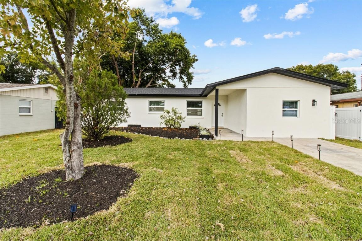 5035 93rd Ave., Pinellas Park, FL 33782