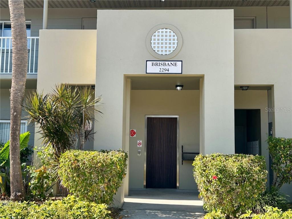 2294 Belgian Ln. #14, Clearwater, FL 33763