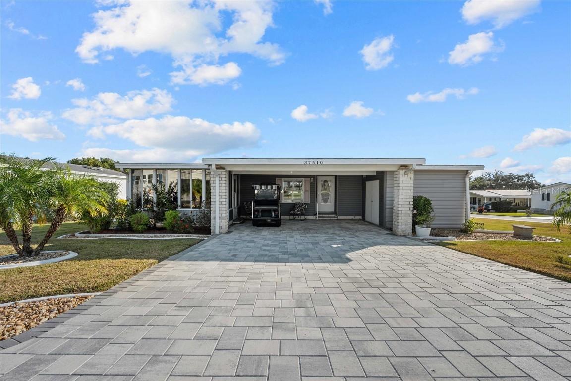 37510 New Horizons Blvd., Zephyrhills, FL 33541